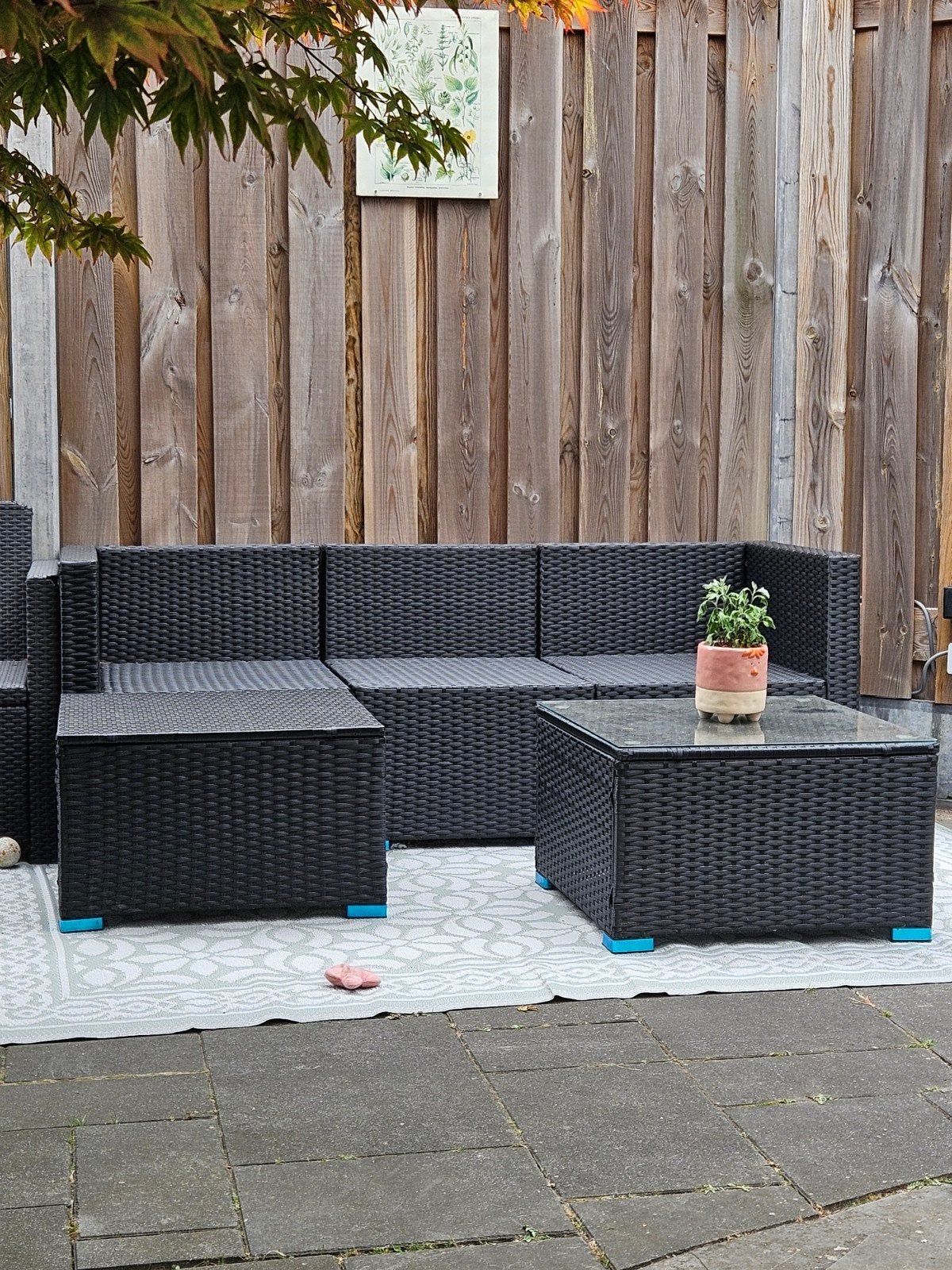Tuinset met opbergbak en gratis stoelen, Ophalen, Gebruikt
