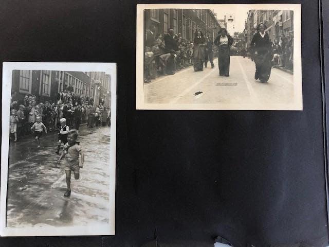 oude foto's bevrijdingsfeest in Amsterdam, Verzamelen, Foto's en Prenten, Gebruikt, Foto, Ophalen of Verzenden, 1940 tot 1960
