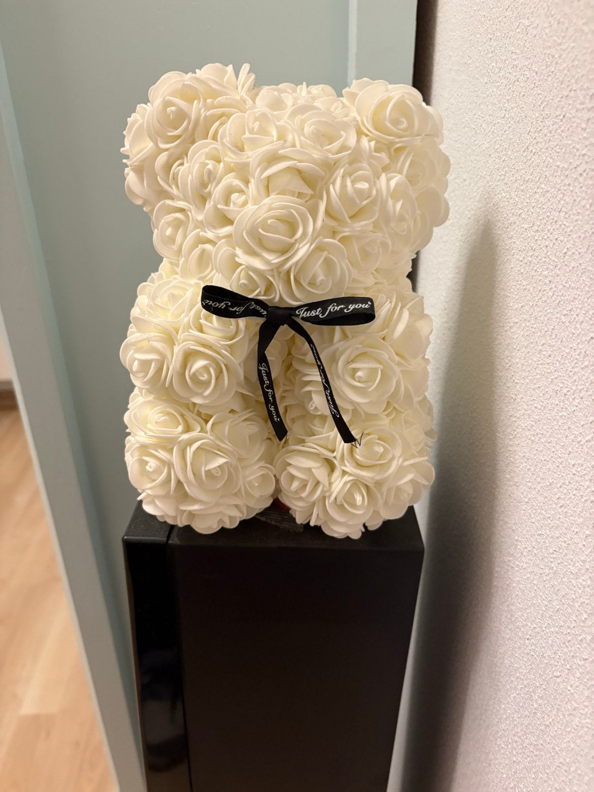 Witte Rozenbeer - Perfect Cadeau voor Elke Gelegenheid, Handgemaakt, Nieuw, Kunststof, Knutselwerk