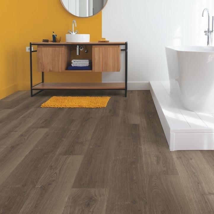 Waterbestendig Laminaat Eik Geborsteld bruin 9mm dik, 75 m² of meer, Nieuw, Ophalen of Verzenden, Laminaat
