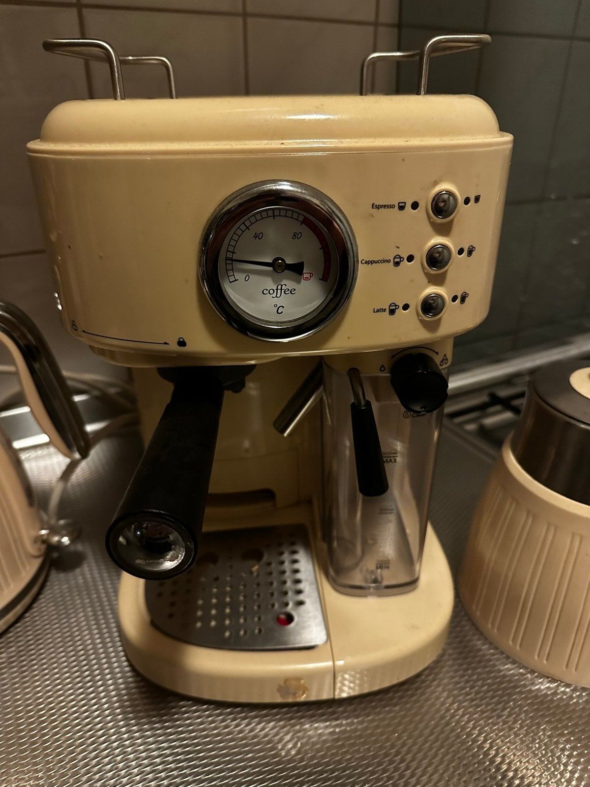 Retro Espresso Apparaat met Stoompijpje - Crème, Stoompijpje, Gebruikt, Espresso apparaat, Gemalen koffie