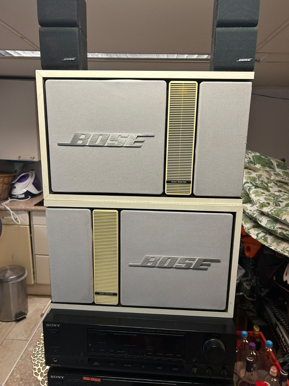 Sony Stereo met Bose 301 en subwoofer Goede Staat