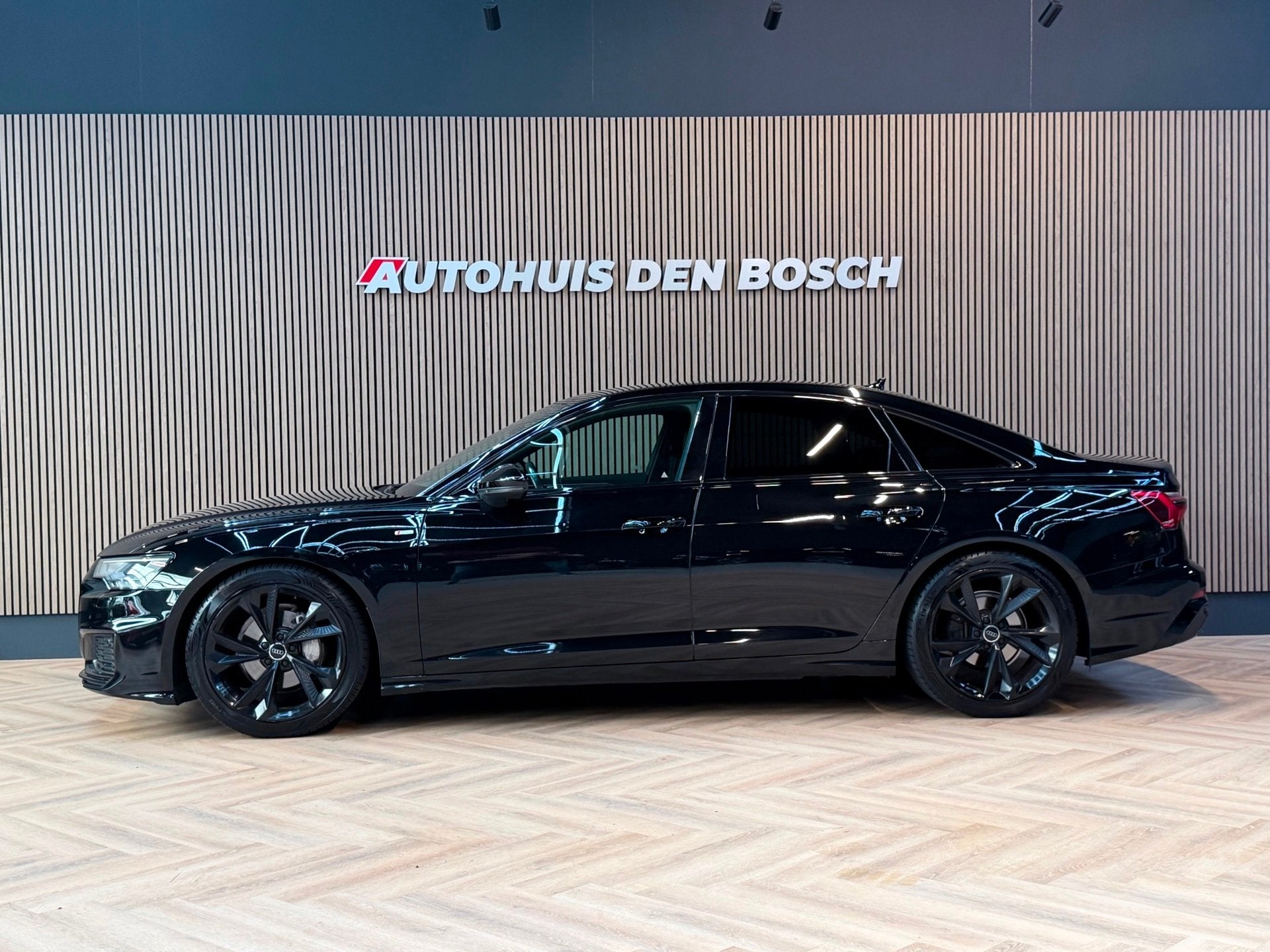 Audi A6 Limousine 40 TDI Quattro 3x S Line - ACC -Ambiance, Automaat, Gebruikt, 4 cilinders, 2000 kg