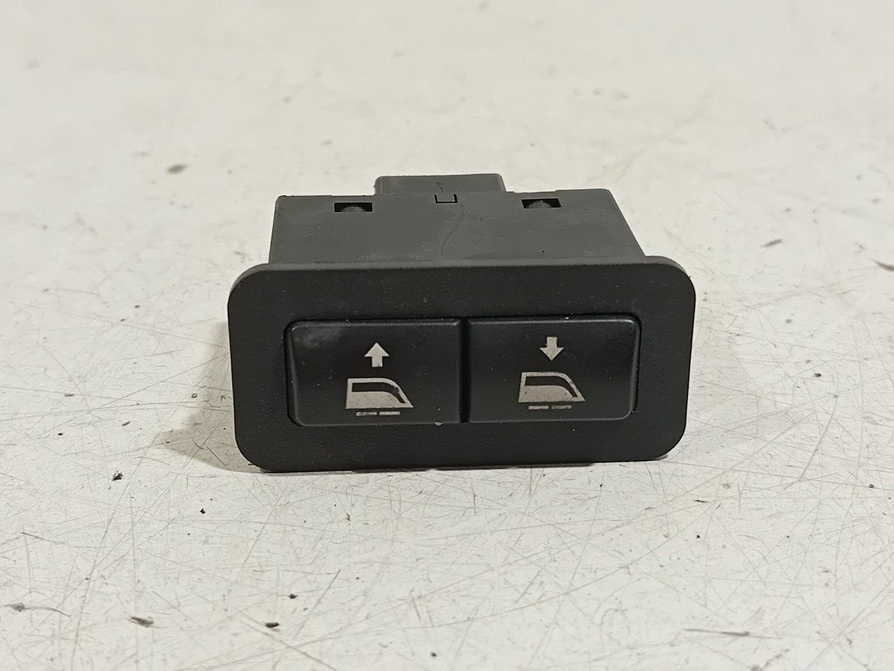 Schakelaar elektrische ramen Mini Mini, Auto-onderdelen, Onderdelen@venauto.nl, Van der Ven Autorecycling B.V., Gebruikt, Ettenseweg 76, 4706 PB Roosendaal, The Netherlands