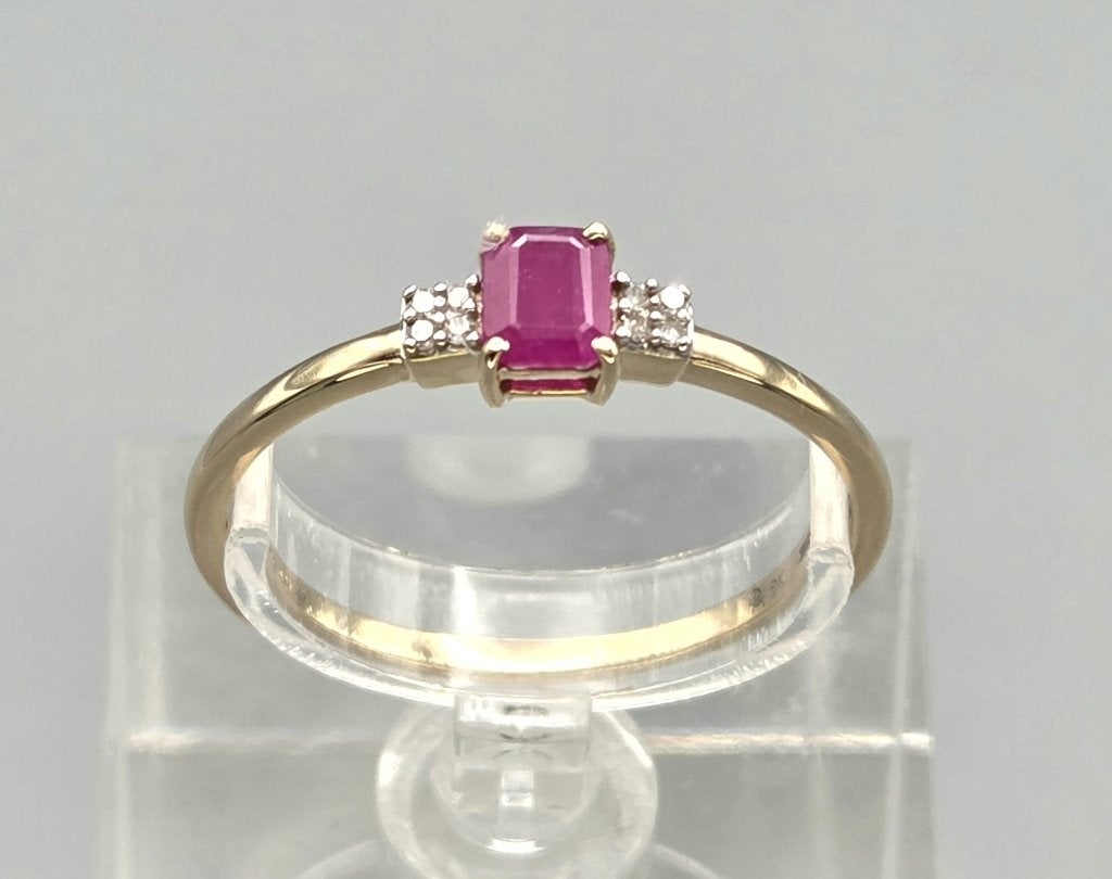 Gouden Vintage ring edelstenen robijn en diamant. 2026/485, Sieraden, Tassen en Uiterlijk, Ophalen of Verzenden, Goud, Ring, Met edelsteen