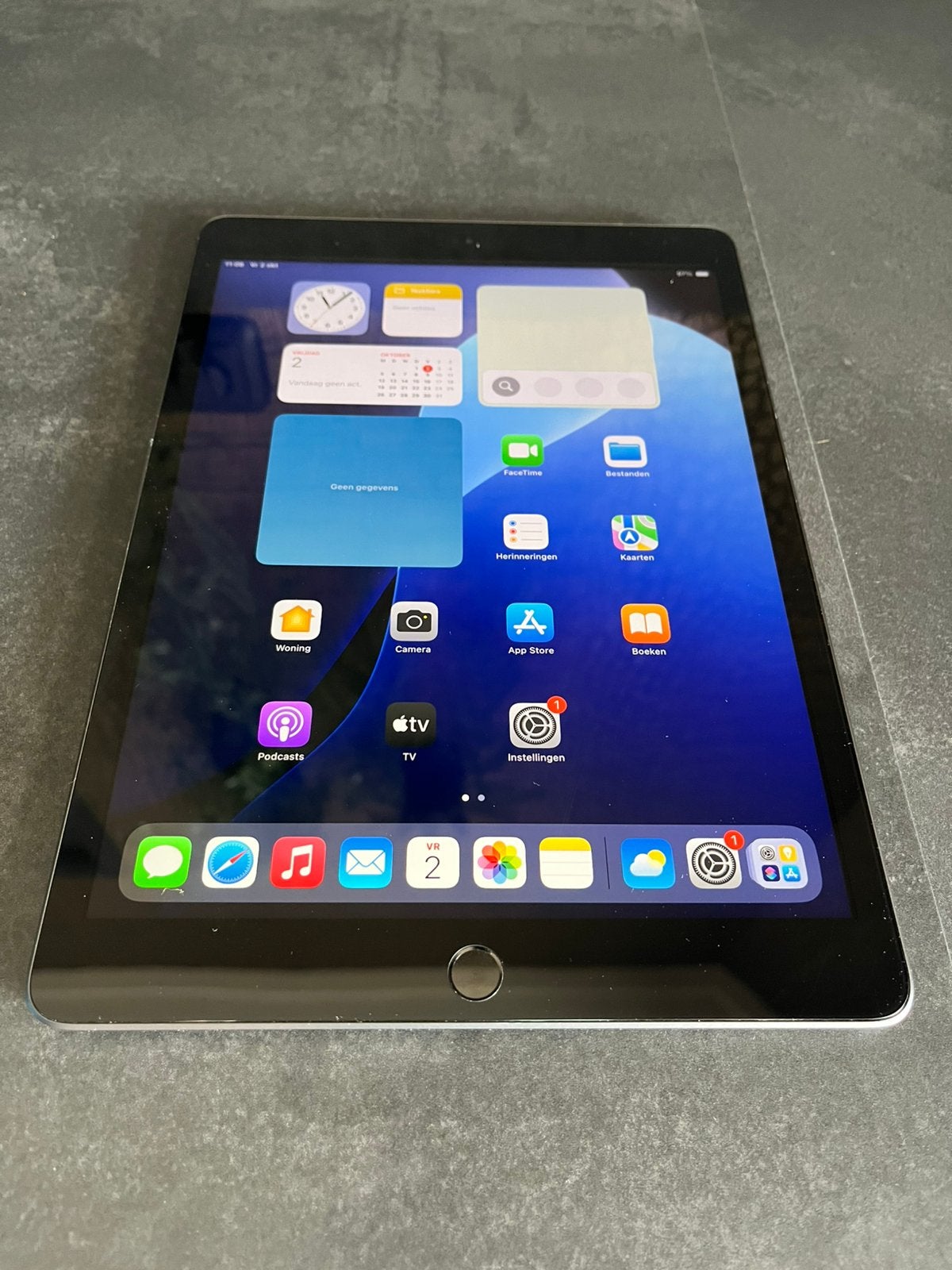 Ipad 7e generatie, Computers en Software, 32 GB, Apple iPad, Zo goed als nieuw, Grijs