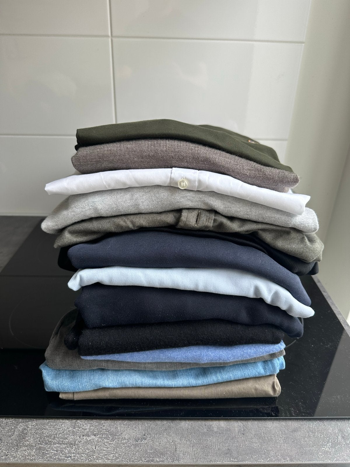 Set van 14 kledingstukken o.a. Ralph Lauren, Hugo Boss, Nike, Kleding | Heren, Heren-kledingpakketten, Ophalen, Zo goed als nieuw
