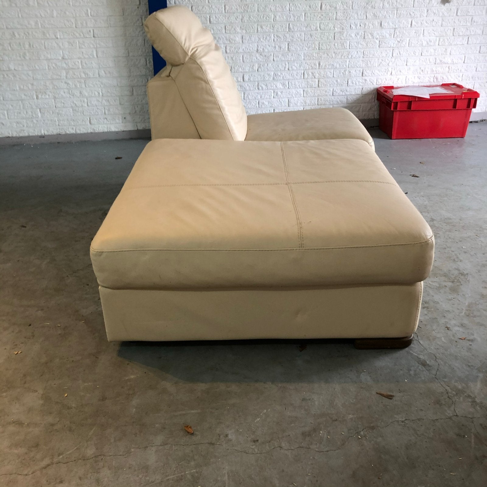 Leren Natuzzi Hoekbank met Recliner - Crème, Huis en Inrichting, Gebruikt, 100 tot 125 cm, Hoekbank, 300 cm of meer
