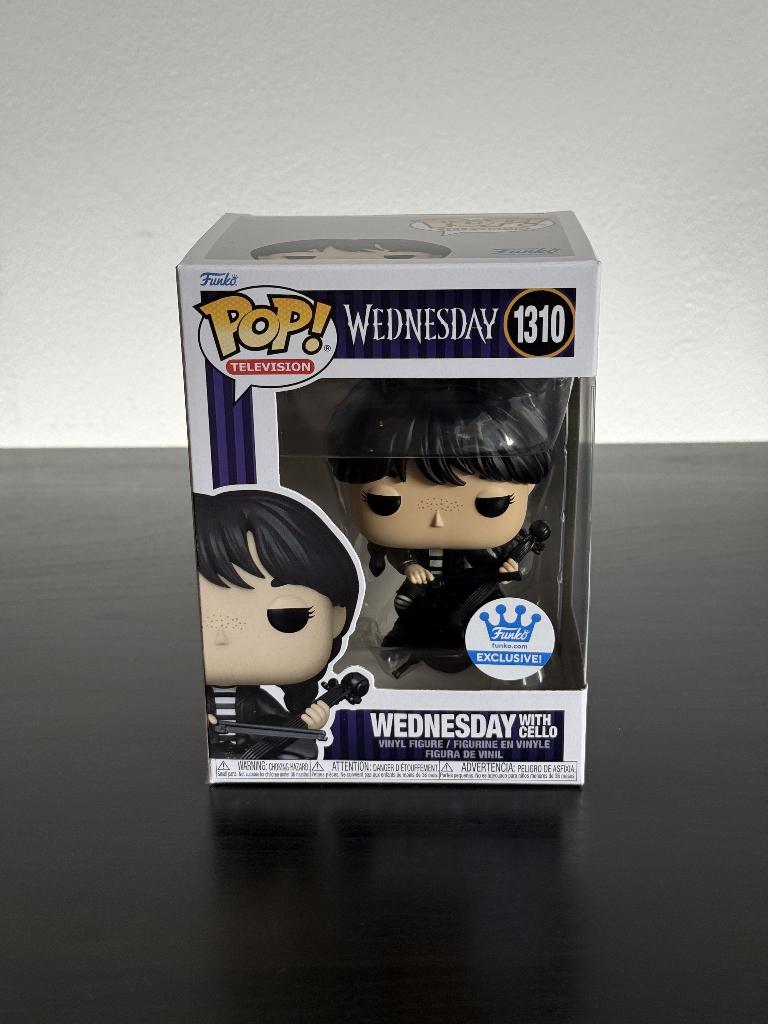 Funko Pop! 1310 Wednesday with Cello (Wednesday) (Exclusive), Ophalen of Verzenden, Zo goed als nieuw