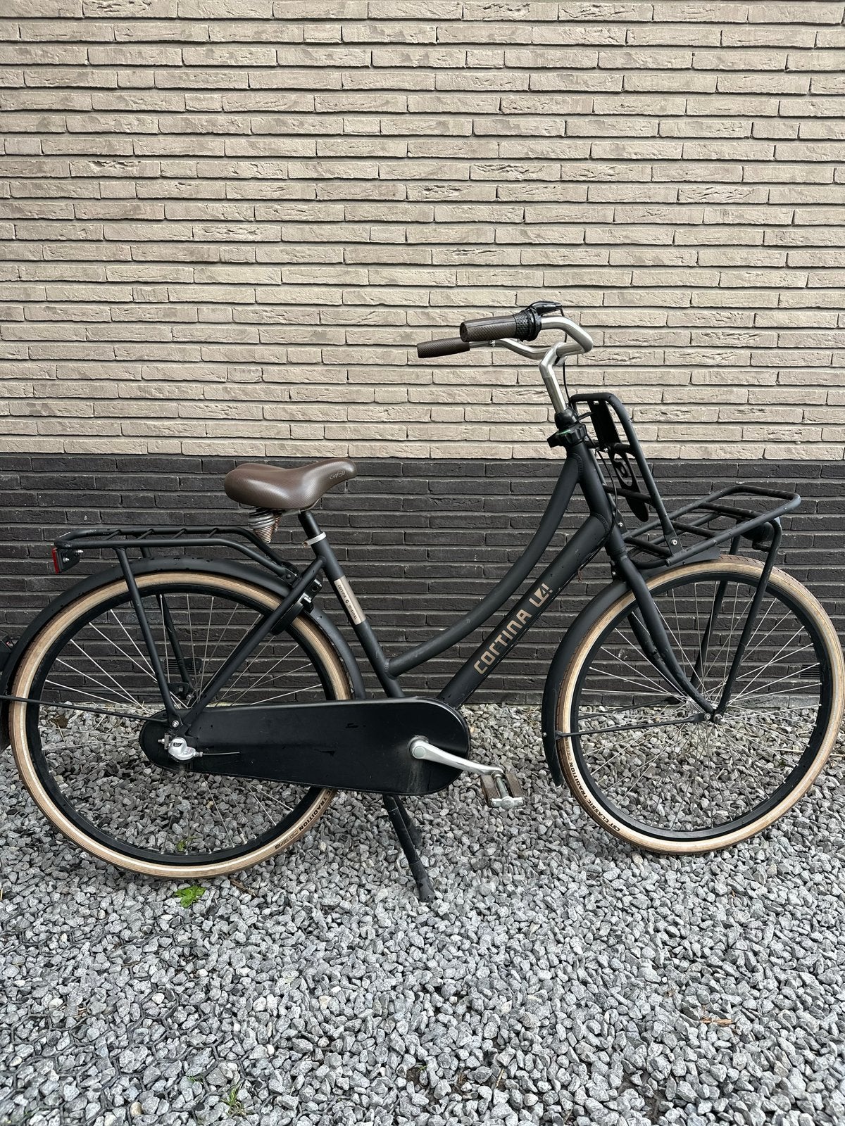 Cortina U4 Transport RN3 2023 Jet Black Matt 28 inch, Fietsen en Brommers, Terugtraprem, Gebruikt, Versnellingen, 50 tot 53 cm