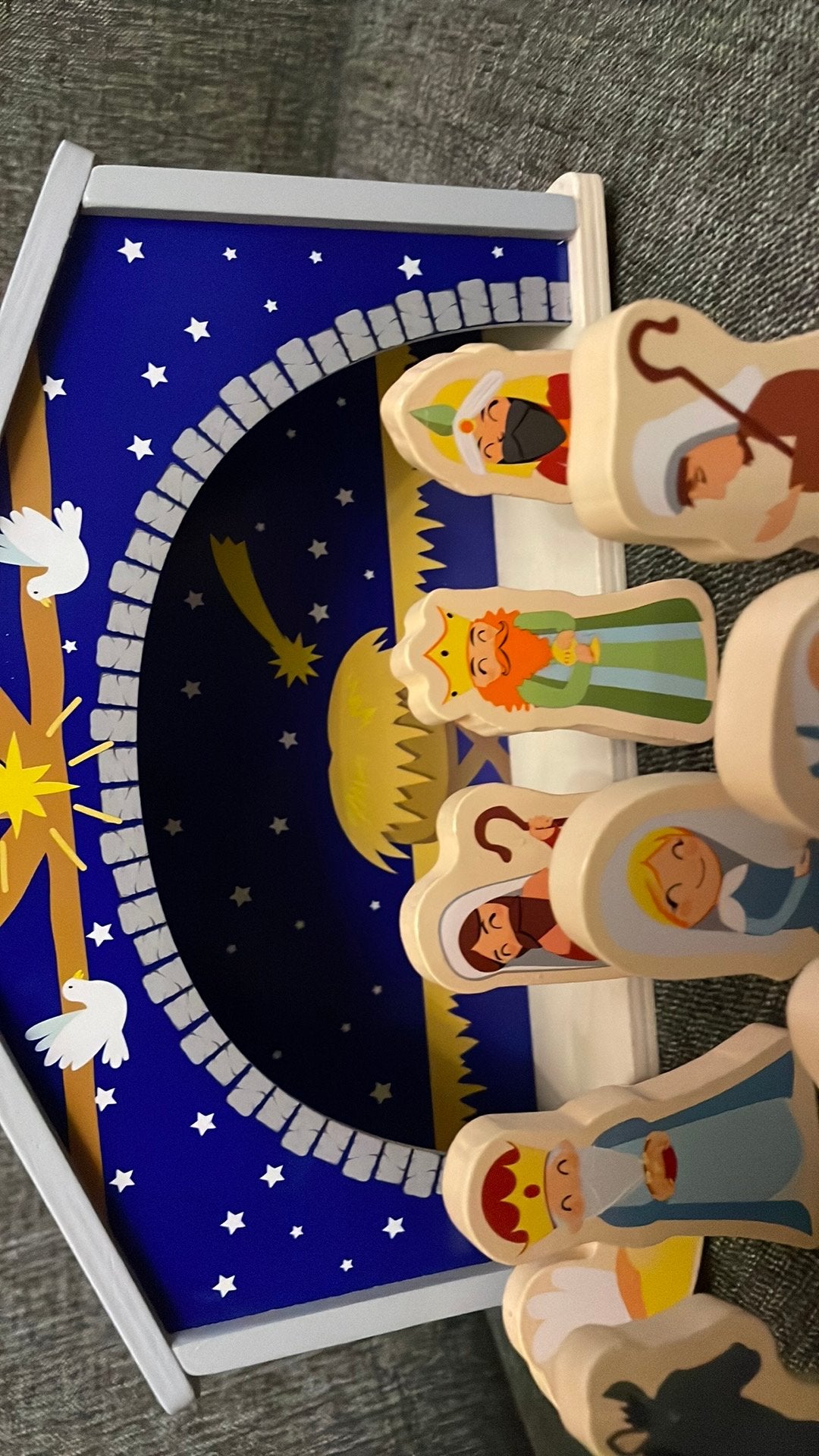 Houten kerststal (wooden nativity set), Verzamelen, Ophalen, Zo goed als nieuw