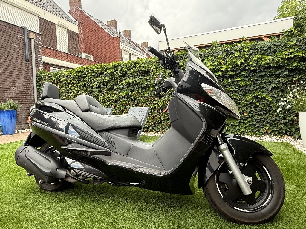 Suzuki Burgman AN400, 400 cc, Gebruikt, Particulier, Minimaal motorrijbewijs A2