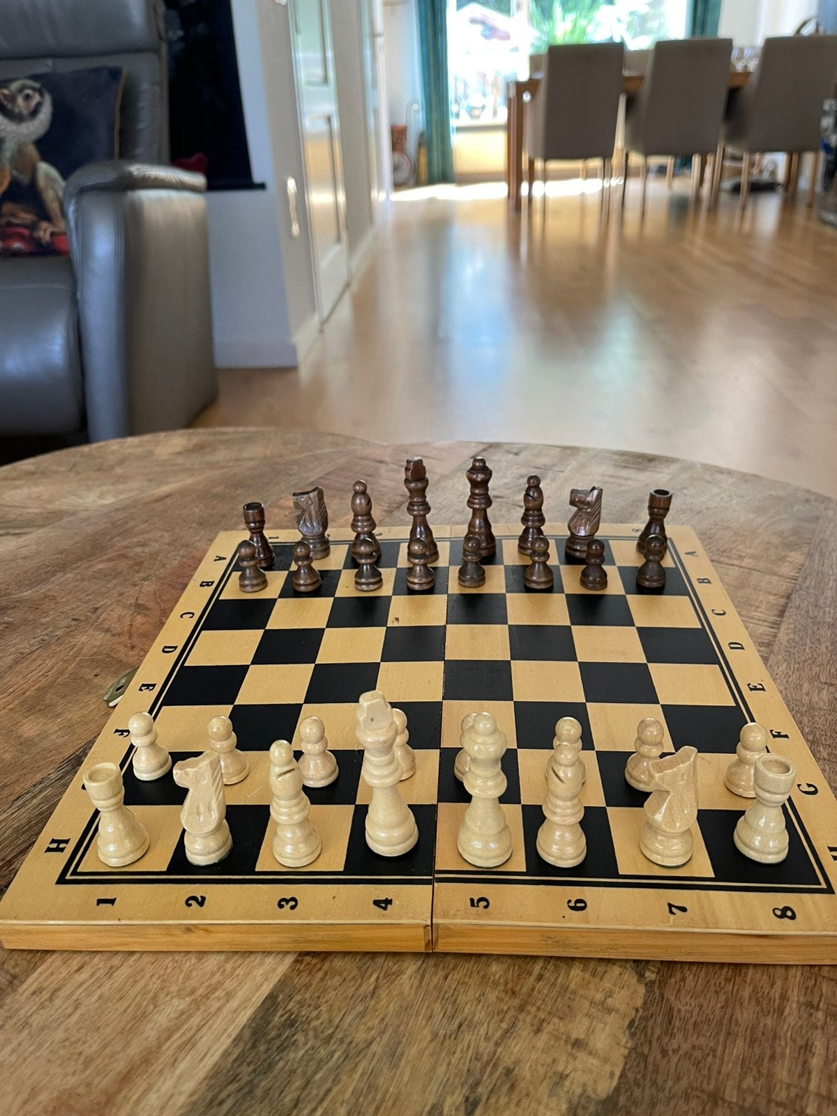 Houten schaakspel, Ophalen of Verzenden, Zo goed als nieuw