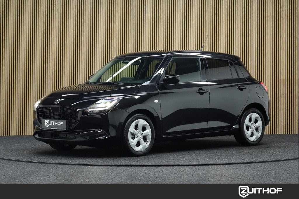 Suzuki Swift 1.2 Smart Hybrid CVT Automaat Select | Uit Voor, Auto's, Suzuki, 83 pk, Stof, Gebruikt, Zwart