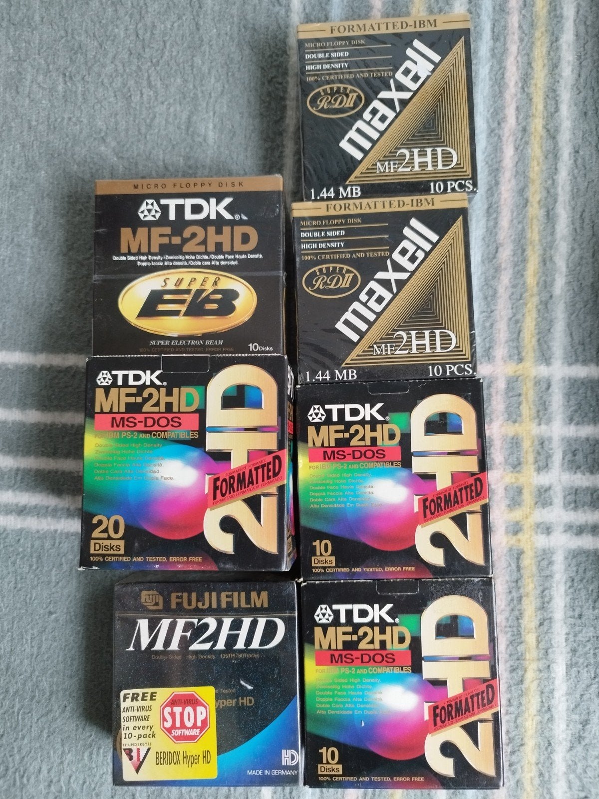 MF-2HD 3,5 inch diskettes new old stock- Diverse merken, Ophalen of Verzenden