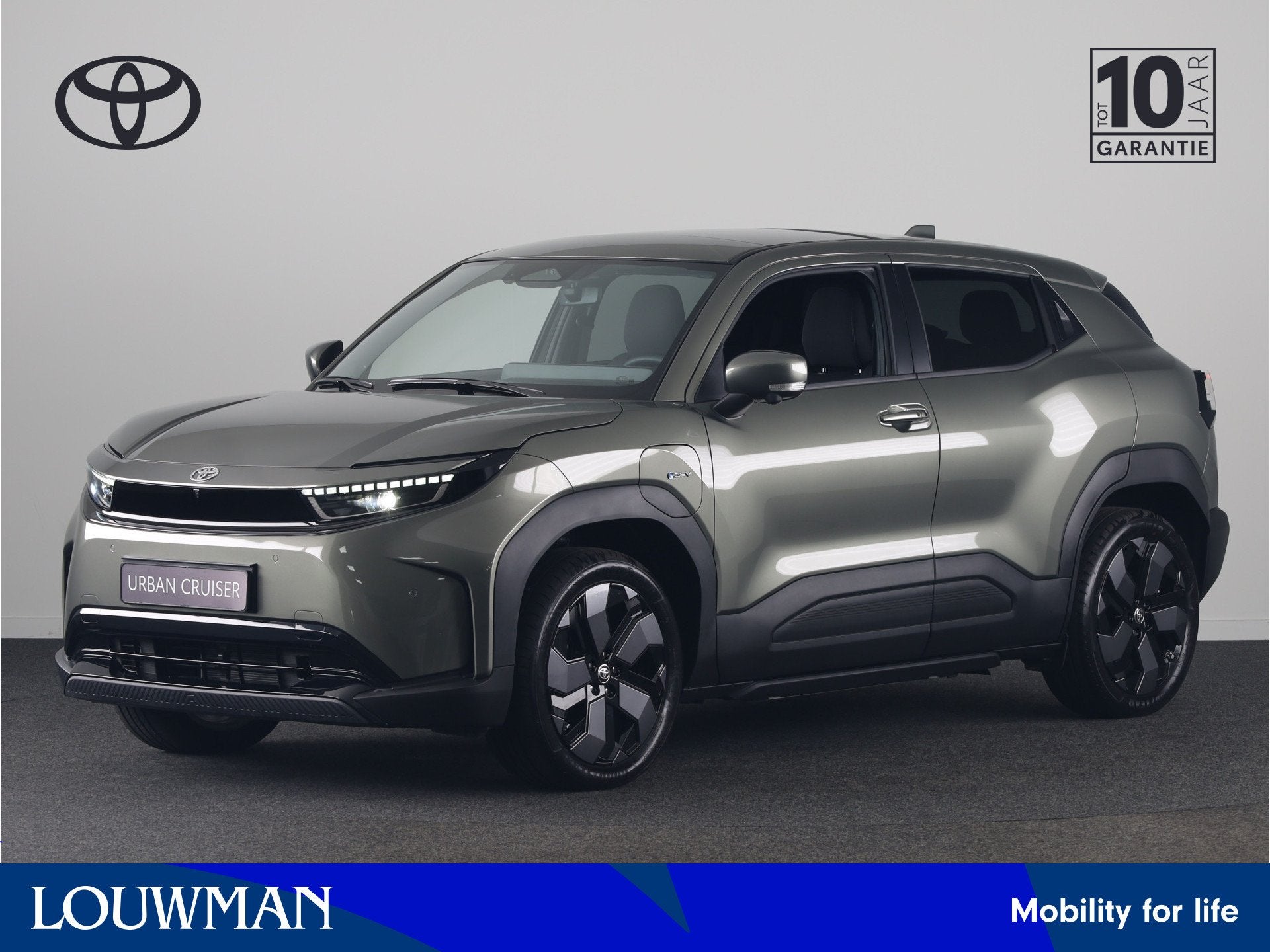 Toyota Urban Cruiser Executive 61 kWh *NIEUW* | Direct lever