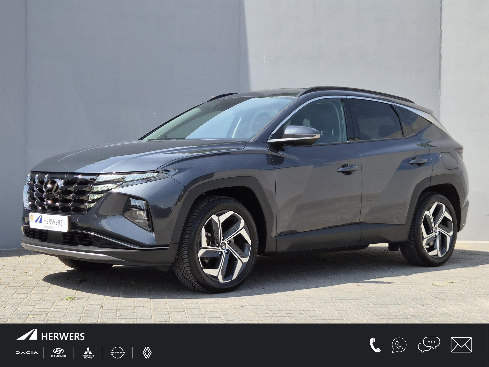 Hyundai Tucson 1.6 T-GDI PHEV Comfort Smart 4WD / Dealer ond, Automaat, 1350 kg, Gebruikt, Euro 6