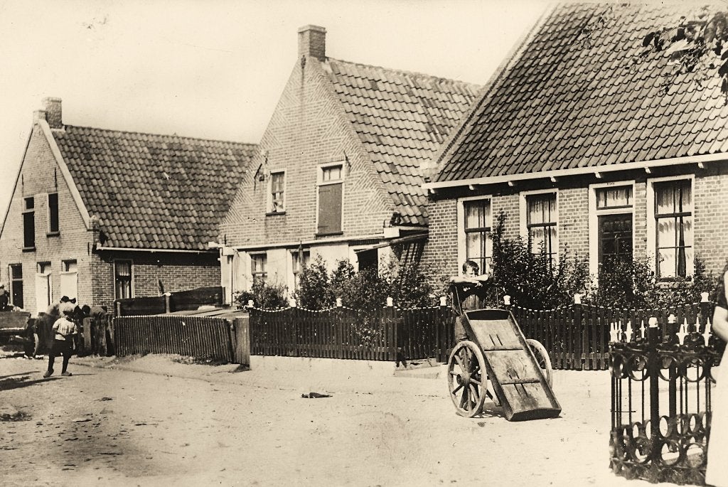 urk, Foto, Ophalen of Verzenden, Zo goed als nieuw, Voor 1940