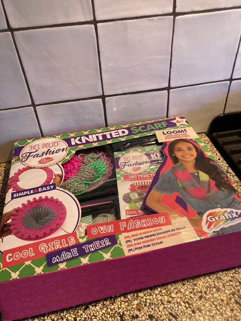 Knitted, Ophalen of Verzenden, Zo goed als nieuw