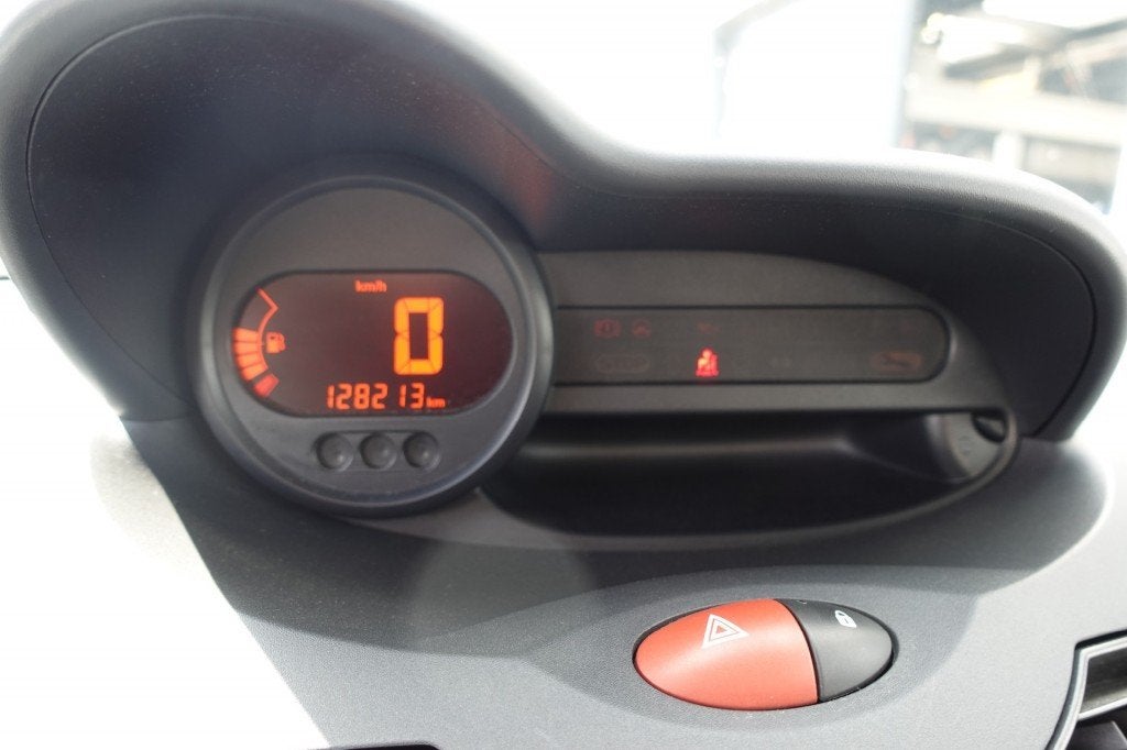 Renault TWINGO 1.2 AUTHENTIQUE  Airco, Twingo, Gebruikt, 31 €/maand, 4 cilinders