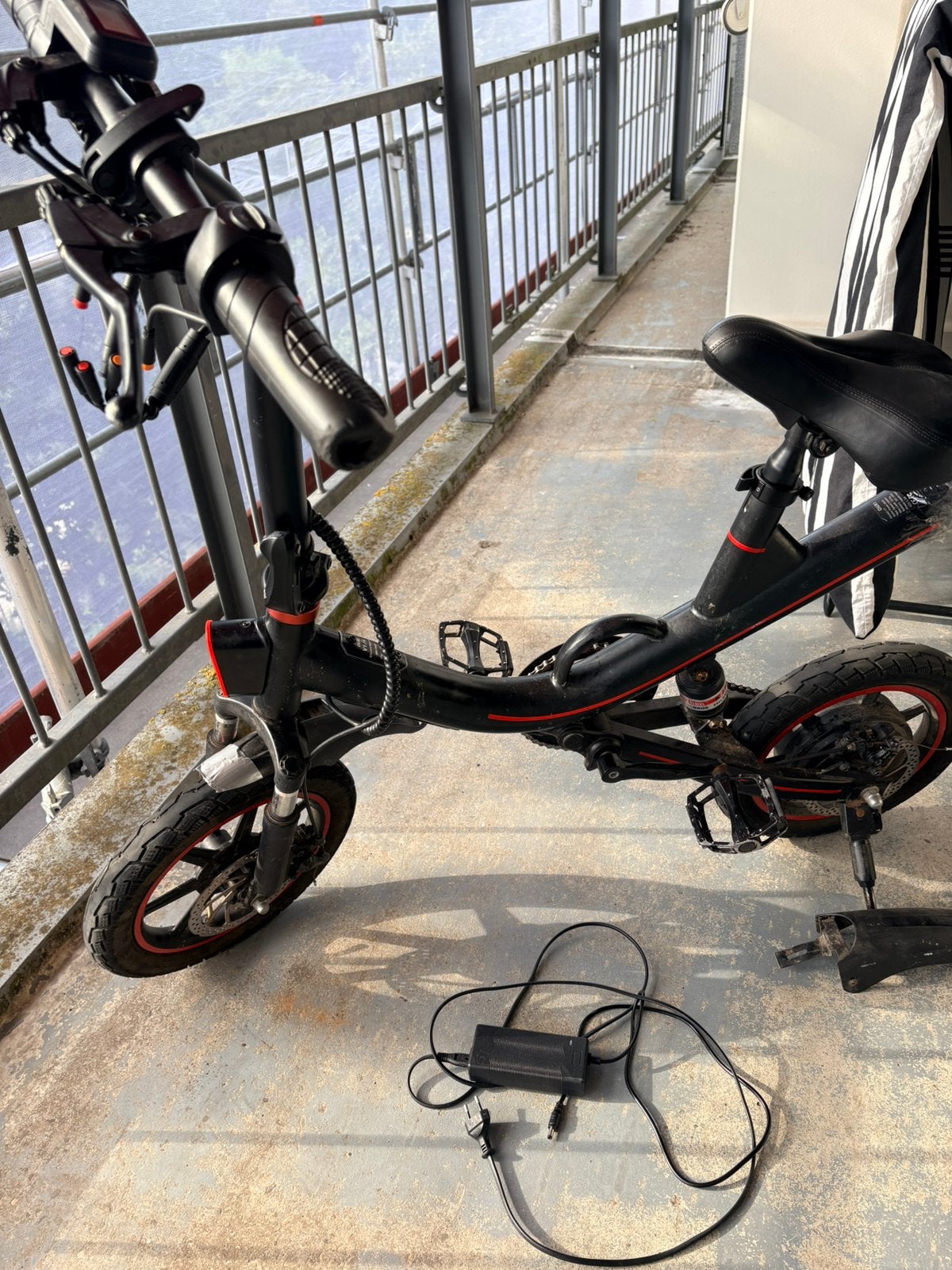 Ouxi v1 e-bike, Fietsen en Brommers, Fietsen | Vouwfietsen, Ophalen, Zo goed als nieuw, 20 inch of meer