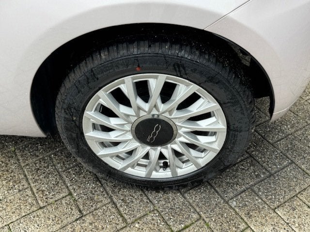 Fiat 500 C 0.9 Turbo Star Cabrio *carplay *climate *cruise, 86 pk, Gebruikt, Zwart, Overige kleuren