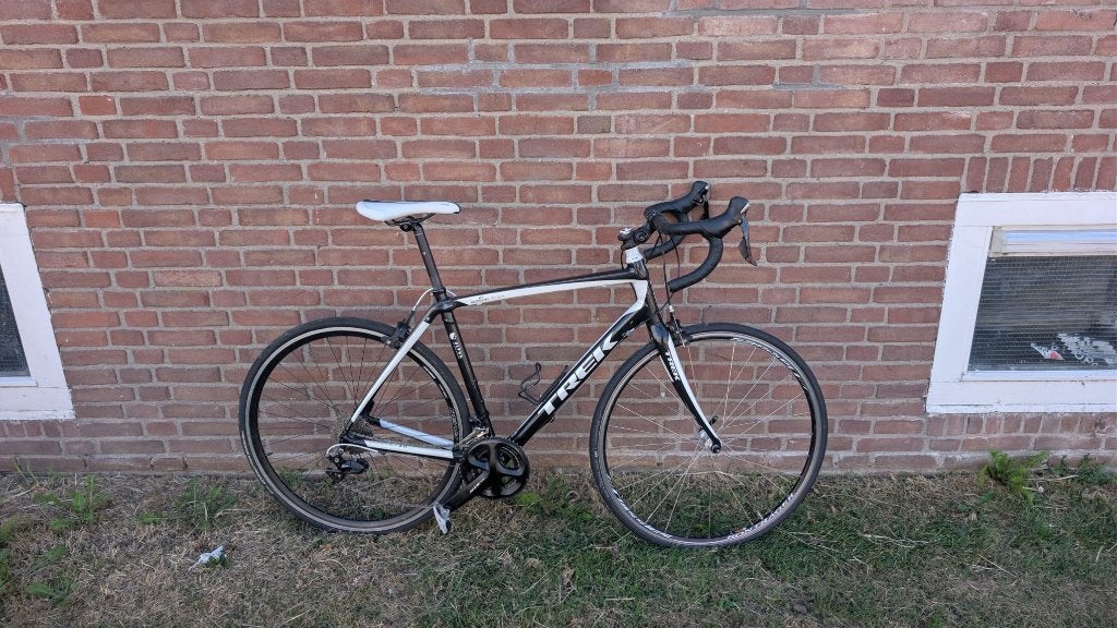Trek Domane 2.0 – Shimano 105 11-speed - handgespaakt a-wiel, Fietsen en Brommers, Overige merken, 28 inch, Gebruikt, Aluminium