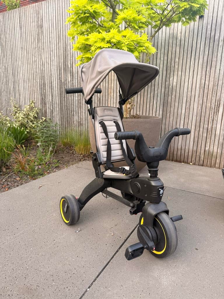 Doona Liki Trike driewieler - Zo goed als nieuw, Ophalen of Verzenden, Zo goed als nieuw, Trommelrem, Duwstang