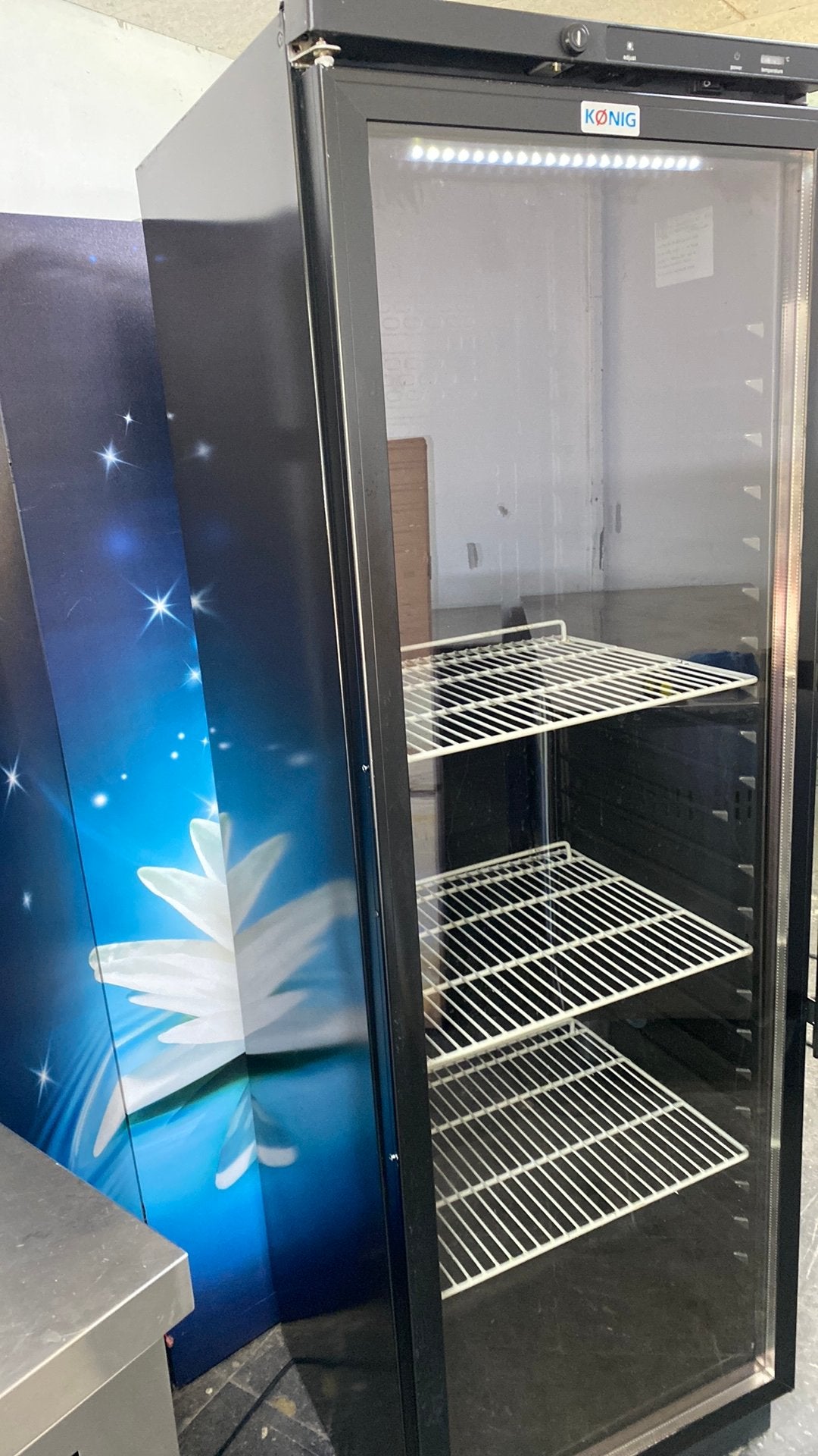 Konig Koelkast glazen deur led verlichting, Zakelijke goederen, Horeca | Keukenapparatuur, Ophalen, Koelen en Vriezen