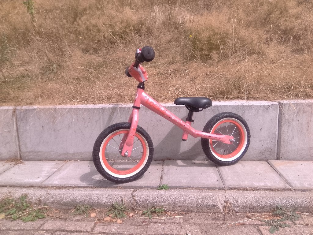 Loekie loopfiets, Ophalen, Zo goed als nieuw, Loopfiets
