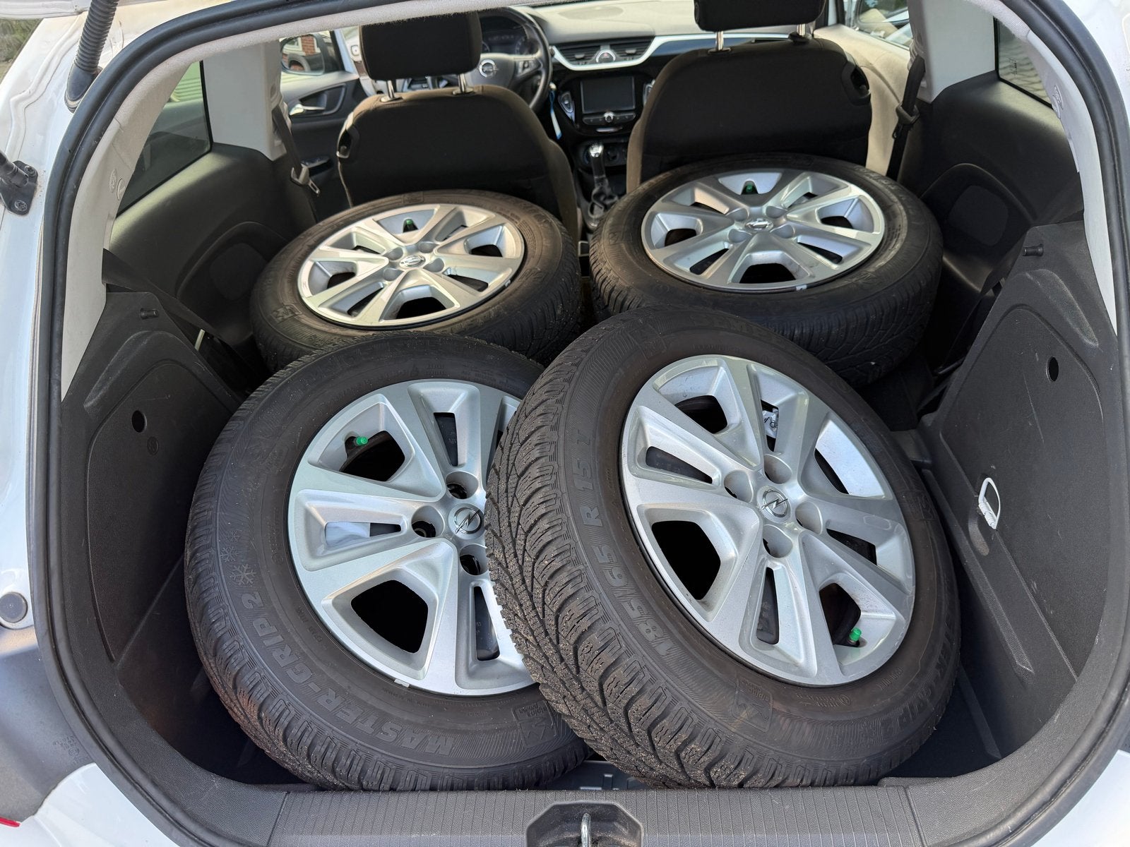 4x Semperit Master-Grip 2 Winterbanden op Velg 185/65 R15, Gebruikt, 15 inch, Banden en Velgen, Personenwagen
