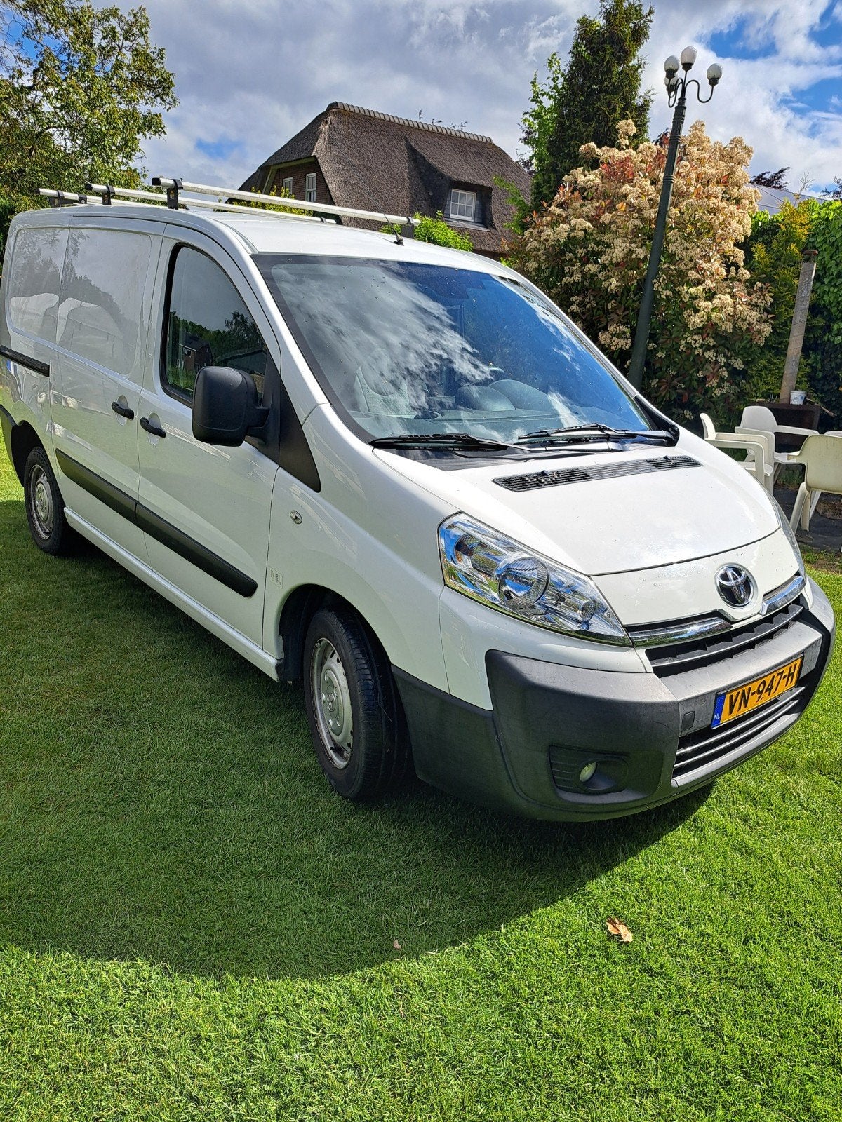 Toyota proace  ,met trekhaak.dakdragers.dubb cabine, Voorwielaandrijving, Stof, Beige, Wit
