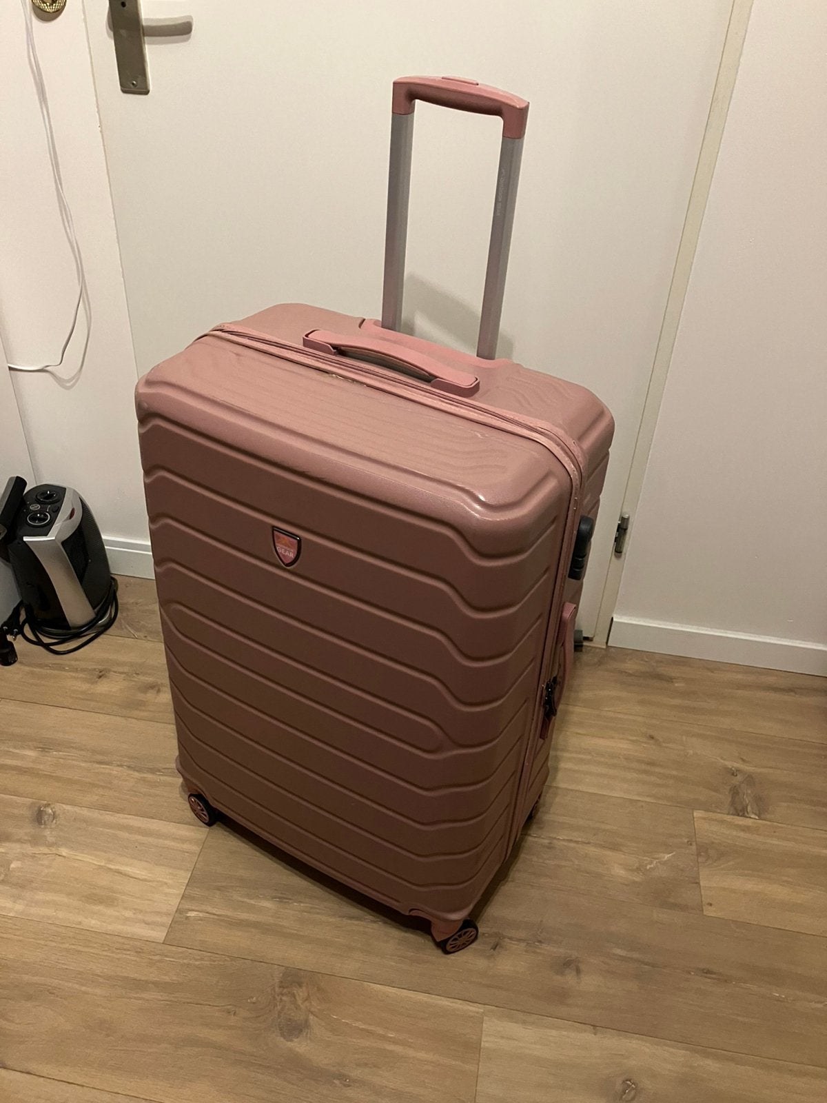 Mooie grote weinig gebruikte koffer, Hard kunststof, 45 tot 55 cm, Zo goed als nieuw, 70 cm of meer