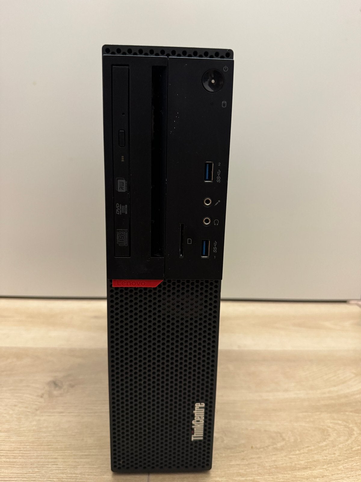 Lenovo ThinkCentre M700 SFF, 8 GB, Ophalen of Verzenden, Zo goed als nieuw, SSD
