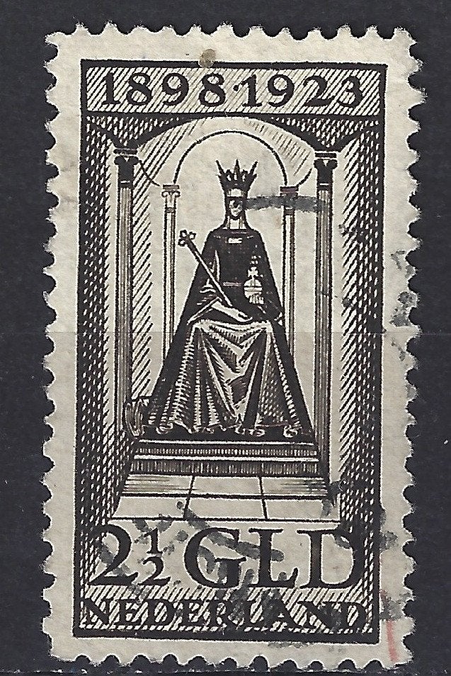 NVPH 130 geb regeringsjubileum 1923 ; OUD NEDERLAND p/stuk, Postzegels en Munten, Ophalen of Verzenden, T/m 1940, Gestempeld
