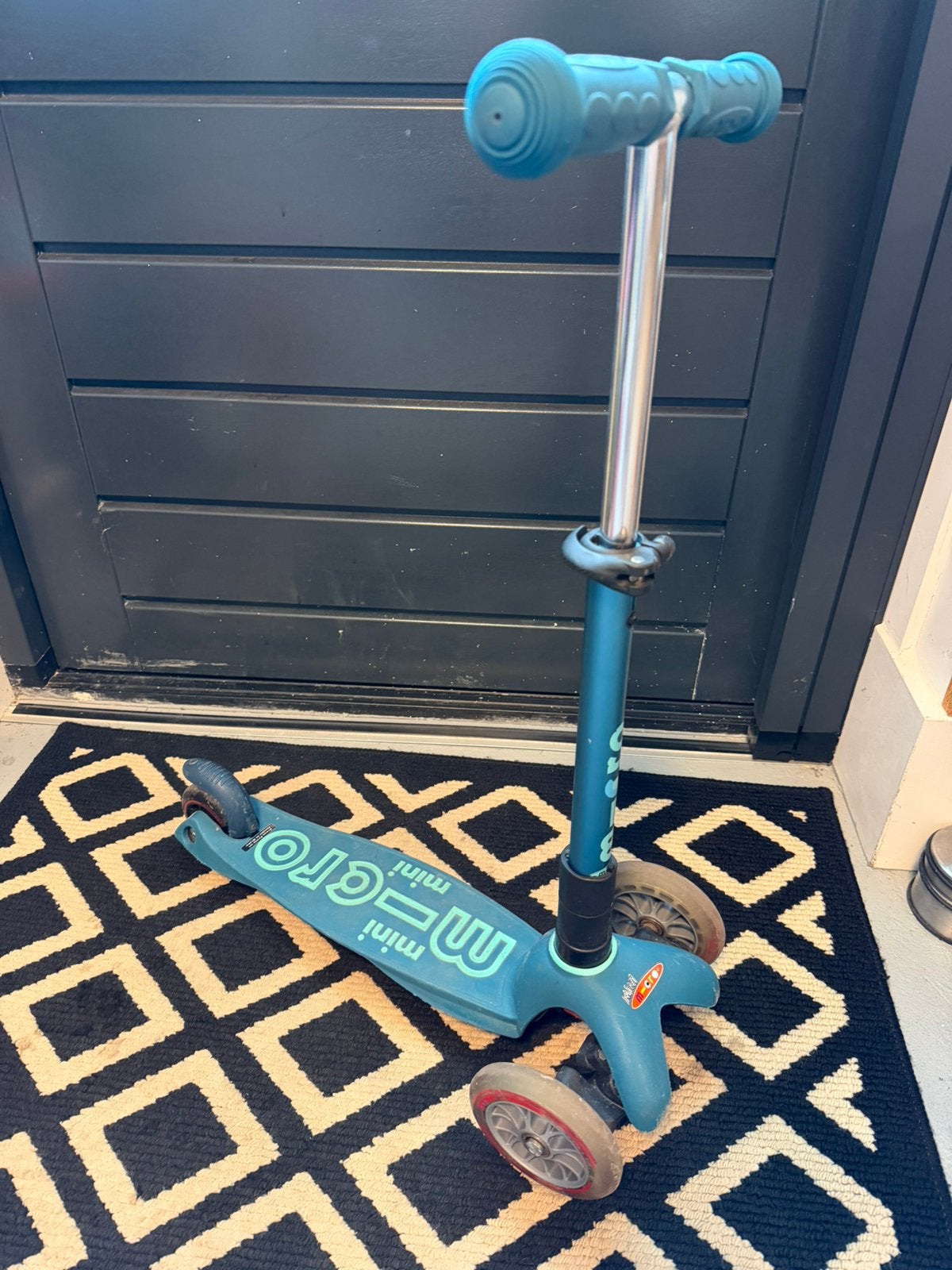 Micro mini step met duwbeugel/zitje, Fietsen en Brommers, Steps, Ophalen, Gebruikt, Gewone step