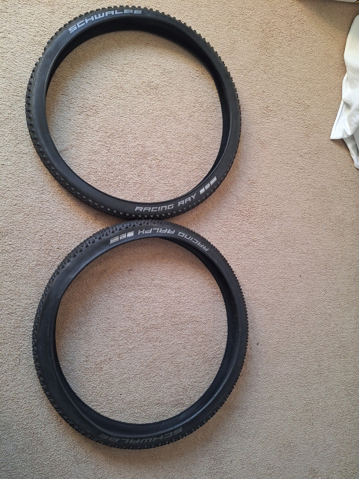 2 stuks NIEUW Maxxim Recon Race 2.4  MTB banden, Ophalen, Nieuw, Kettingslot