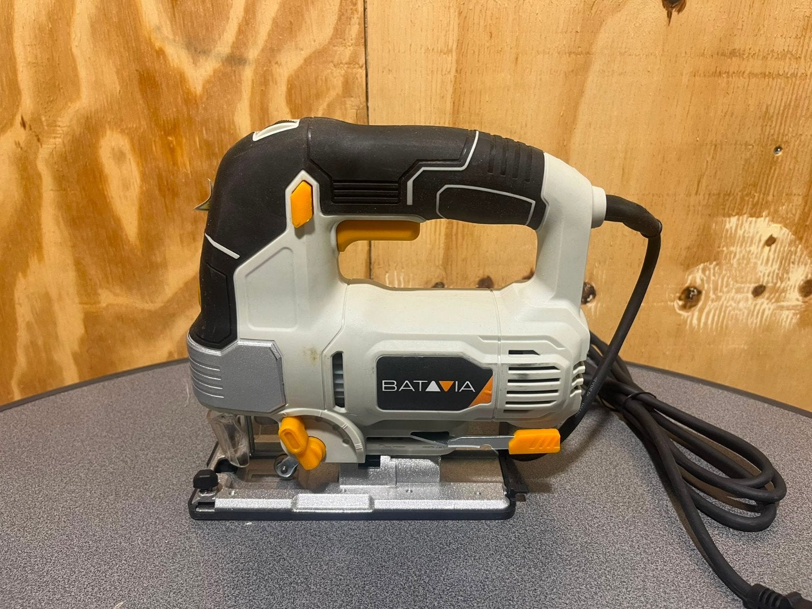 Batavia decoupeerzaag 850W - zo goed als nieuw, 600 tot 1200 watt, Ophalen of Verzenden, Decoupeerzaag, 70 mm of meer
