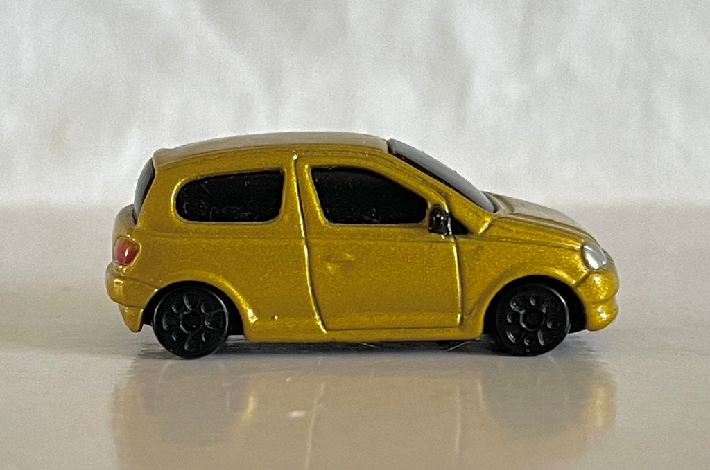Toyota Yaris, Ophalen of Verzenden, Zo goed als nieuw, Auto, Overige merken