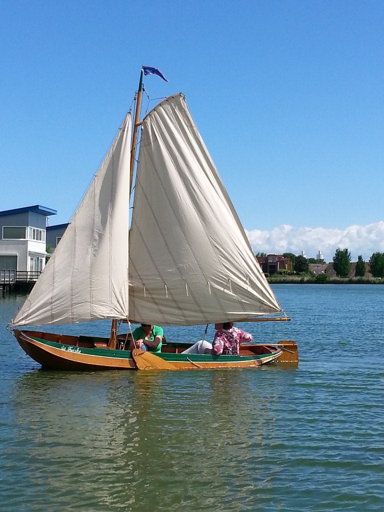 Eikenhouten zeilbootje zgn. Wildsjitterke., Watersport en Boten, Ophalen, Gebruikt, Minder dan 15 m², Overige typen