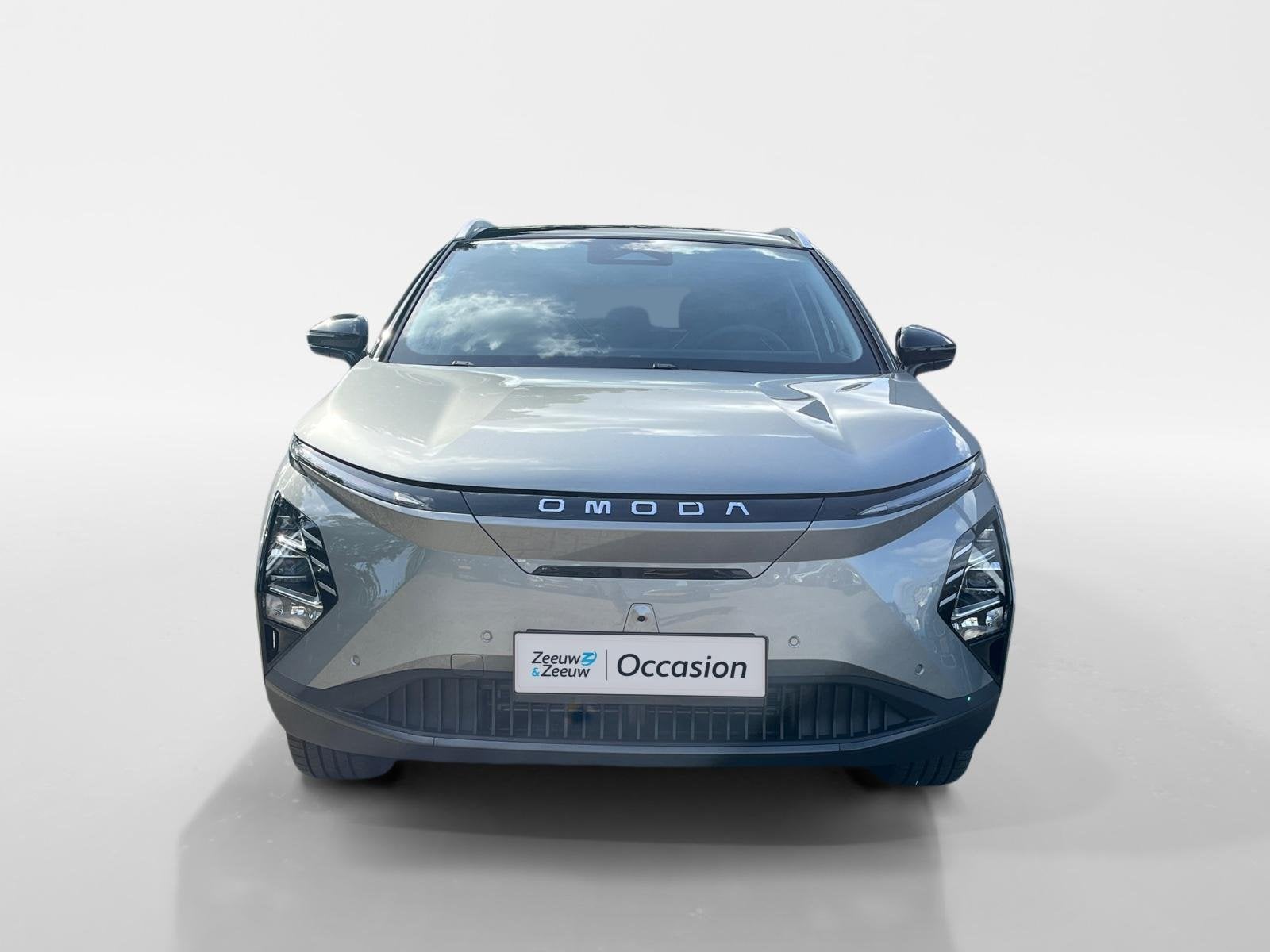 Omoda 5 EV Premium 61 kWh | DEMO | 360 camera | Leder | Stoe, Auto's, Gebruikt, 750 kg, Origineel Nederlands, 430 km