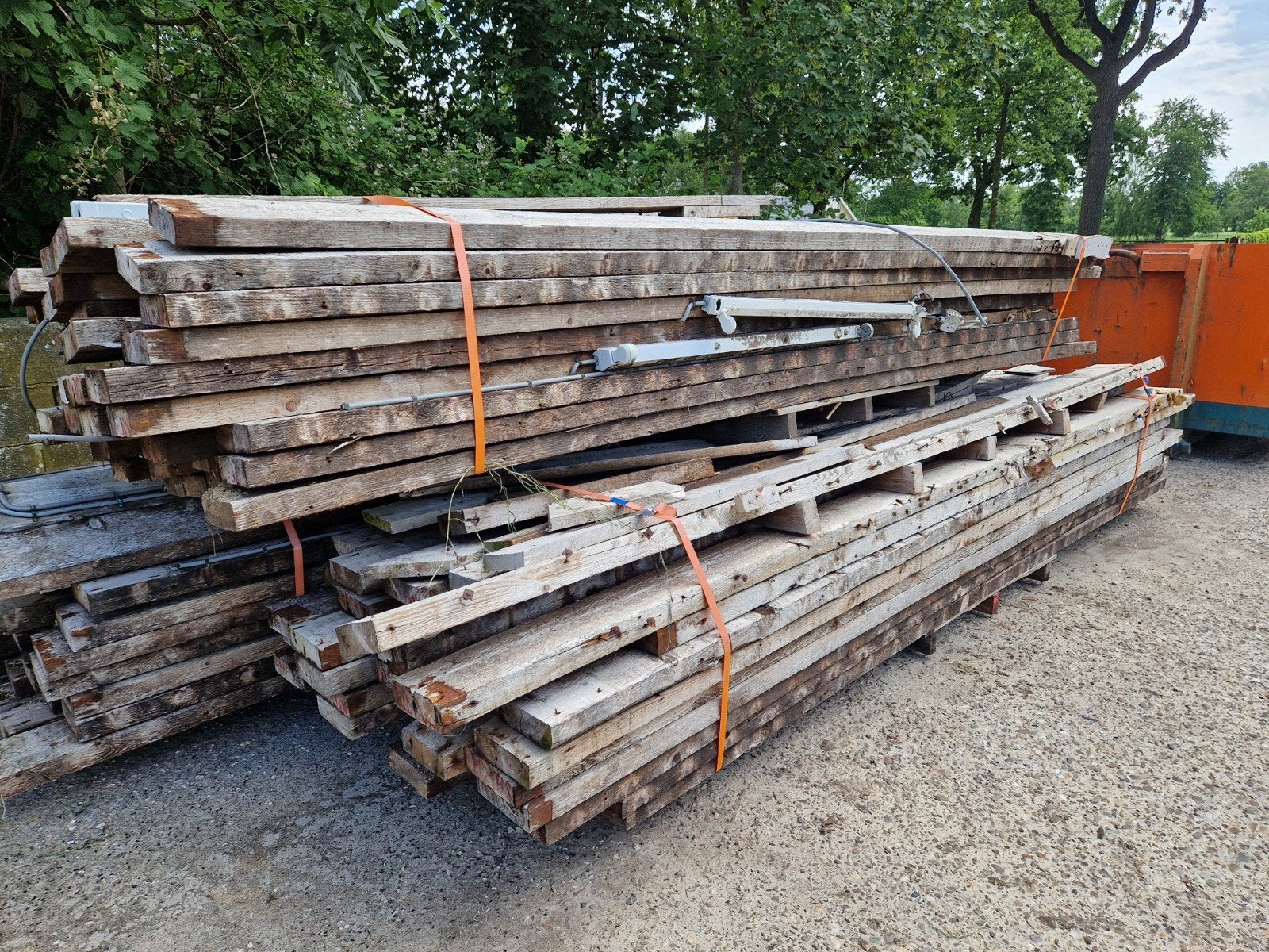 Gordingbalken ongeveer 70 stuks, Ophalen of Verzenden, Gebruikt, 250 cm of meer