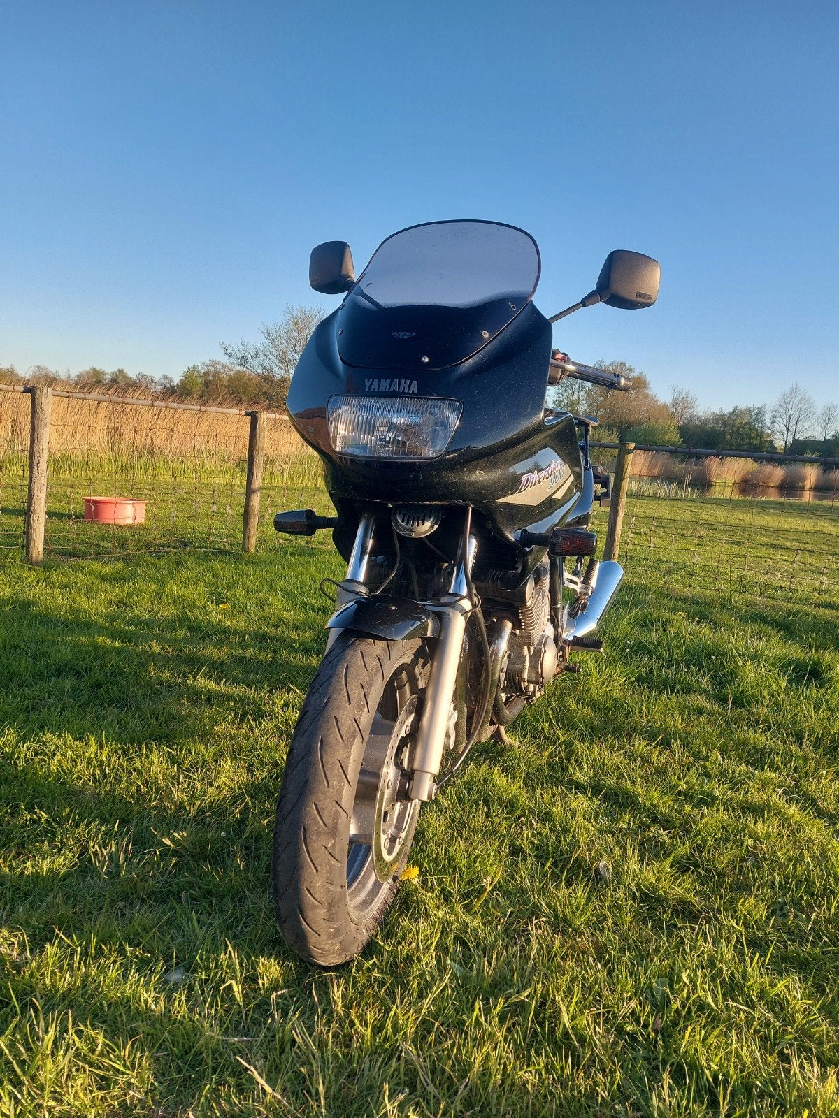 Yamaha Diversion 900 - met 3 koffers, Cardan-aandrijving, 4 cilinders, Gebruikt, Particulier