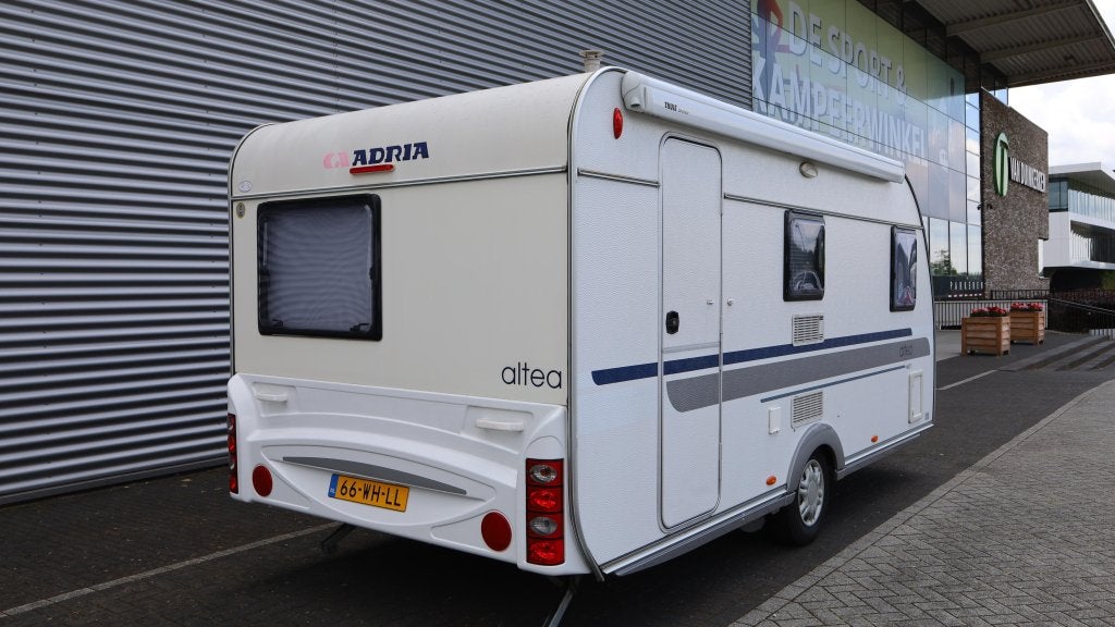 Adria Altea 462 PS mover + wandluifel, Schokbreker, Bedrijf, Treinzit, 4 tot 5 meter