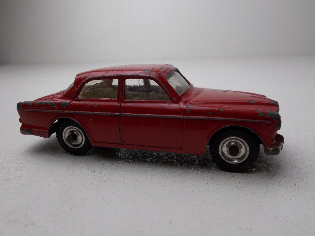 1960 Dinky Toys 184 VOLVO 122 S., Hobby en Vrije tijd, Modelauto's | 1:43, Zo goed als nieuw, Auto, Dinky Toys, Ophalen of Verzenden