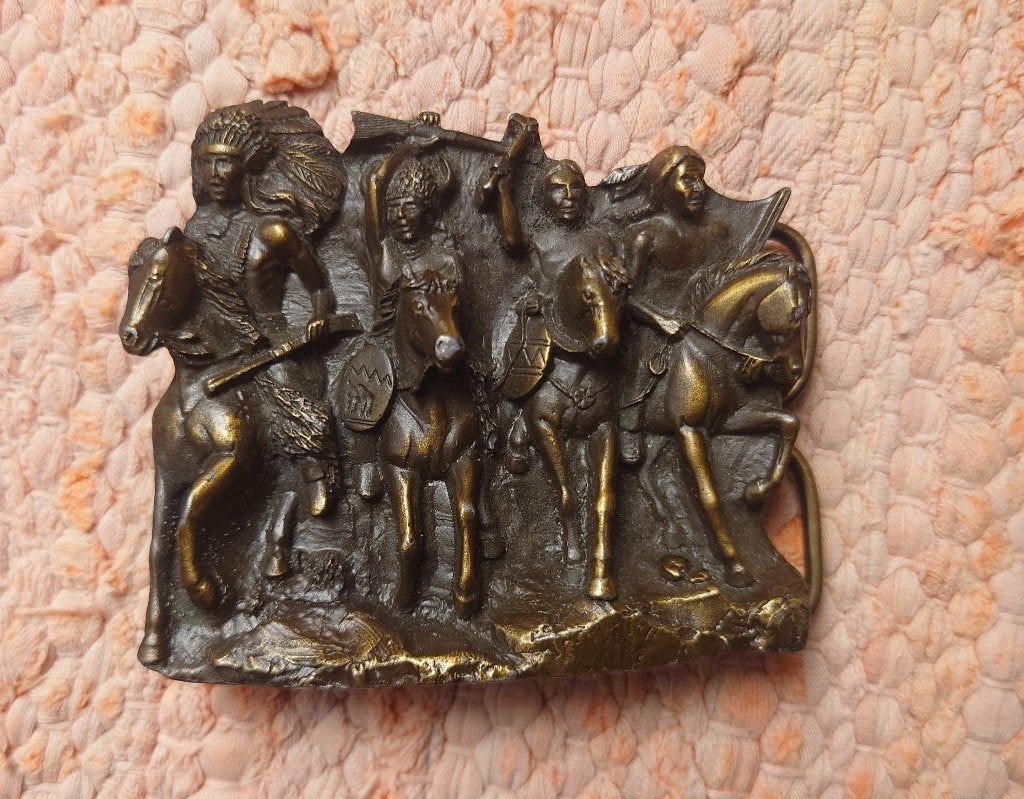 Antiek bronzen rim / belt buckle met Indianen 1979, USA, Antiek en Kunst, Ophalen of Verzenden, Brons