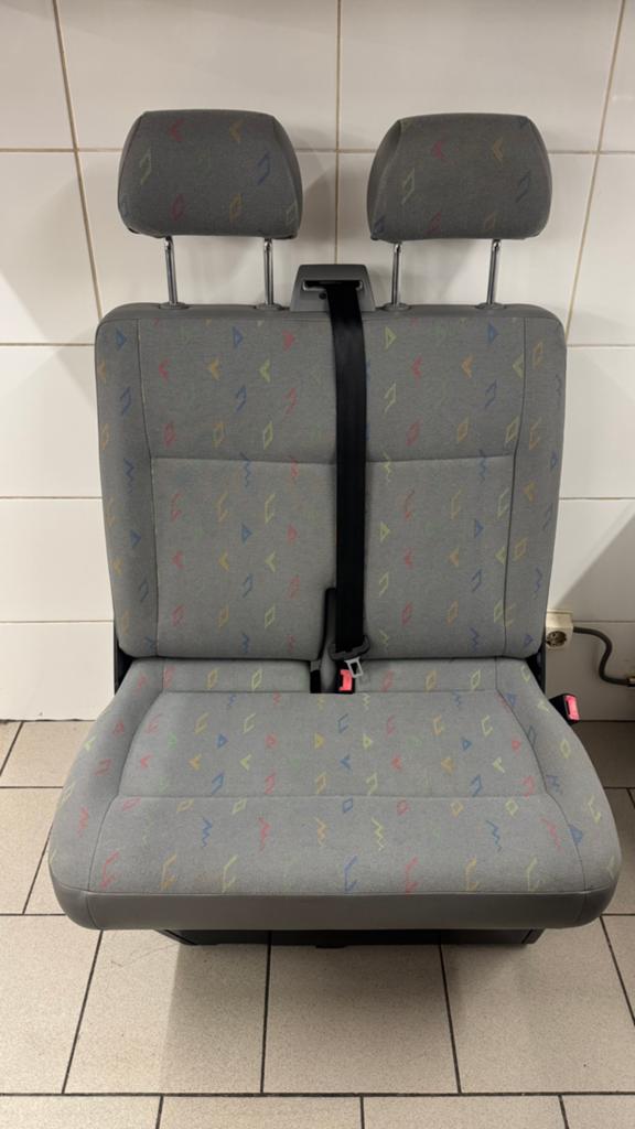 VW TRANSPORTER T5 T6 BIJRIJDERSBANK INCA BEKLEDING, Auto-onderdelen, Interieur en Bekleding, Ophalen, Volkswagen
