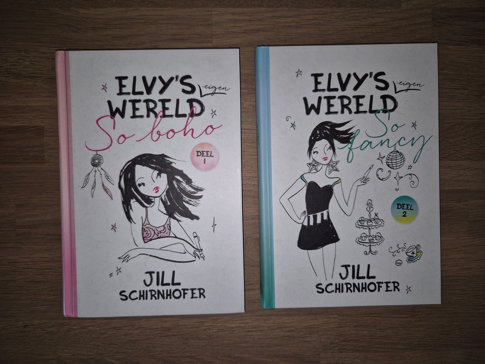 2 leesboeken van Elvy's wereld, Ophalen of Verzenden, Zo goed als nieuw, Verhalen
