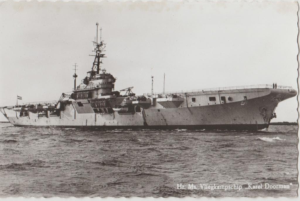 1960? marine vliegkampschip karel doorman scheepvaart schip, Ophalen of Verzenden, 1940 tot 1960, Ongelopen, Politiek en Historie