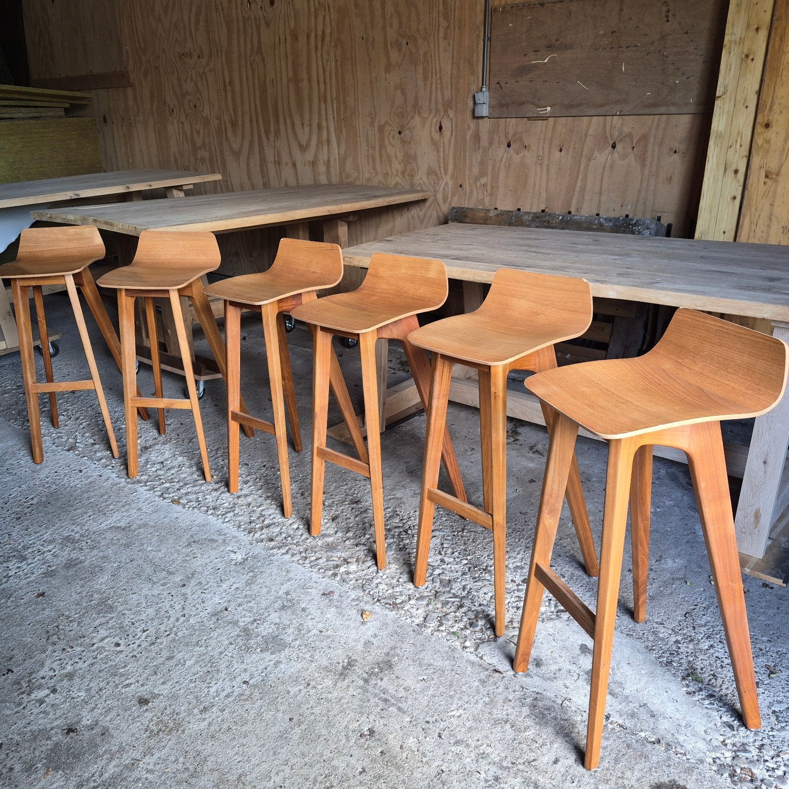 Set van 4 Zeitraum houten barkrukken - Zo goed als nieuw, Ophalen, Met voetsteun, 60 tot 90 cm, Zo goed als nieuw